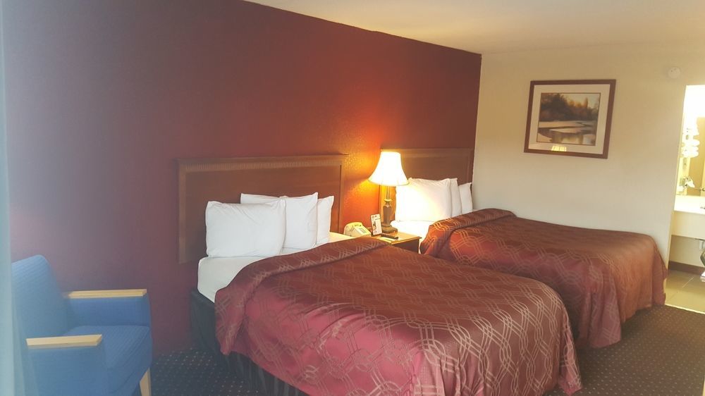 Super 8 By Wyndham Perrysburg-Toledo Hotel Exterior photo